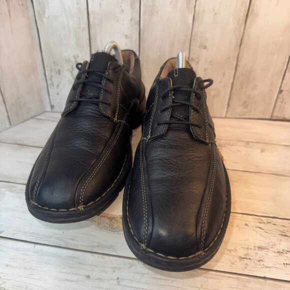 Clarks Mens Oxford Black Leather Lace Up Casual Shoes Size 8 M - Picture 2 of 8